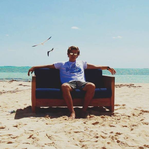 Meet your Posher, Cooper - Picture 1 of 1